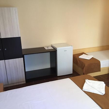 Guest House Afrodita Черноморець Екстер'єр фото