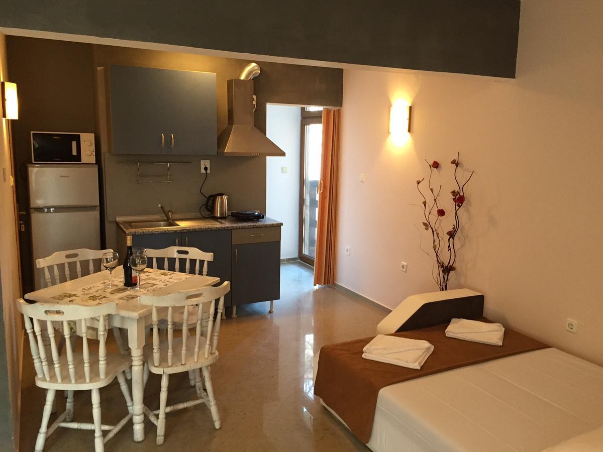 Guest House Afrodita Черноморець Екстер'єр фото