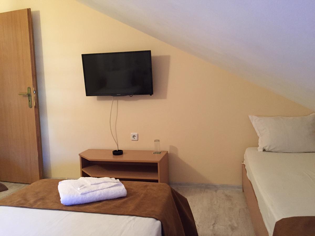 Guest House Afrodita Черноморець Екстер'єр фото