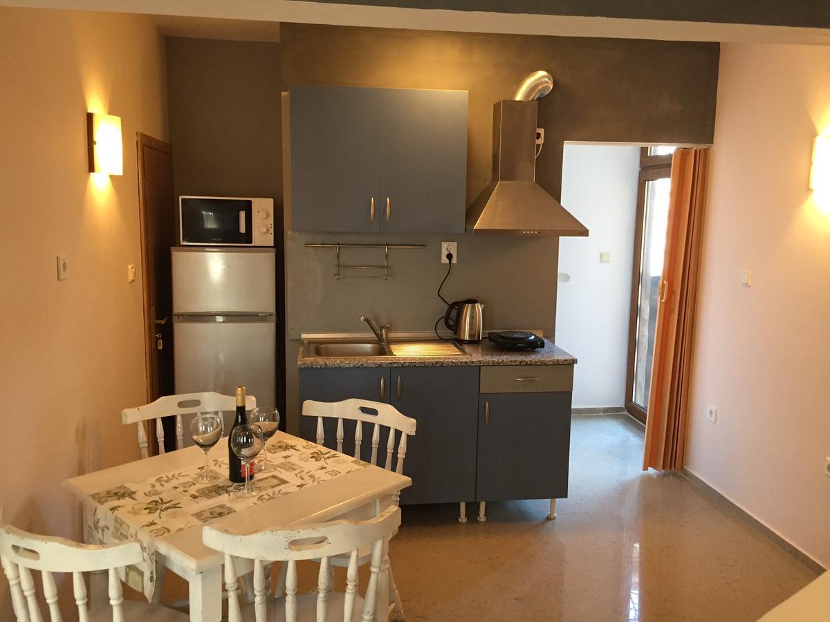 Guest House Afrodita Черноморець Екстер'єр фото